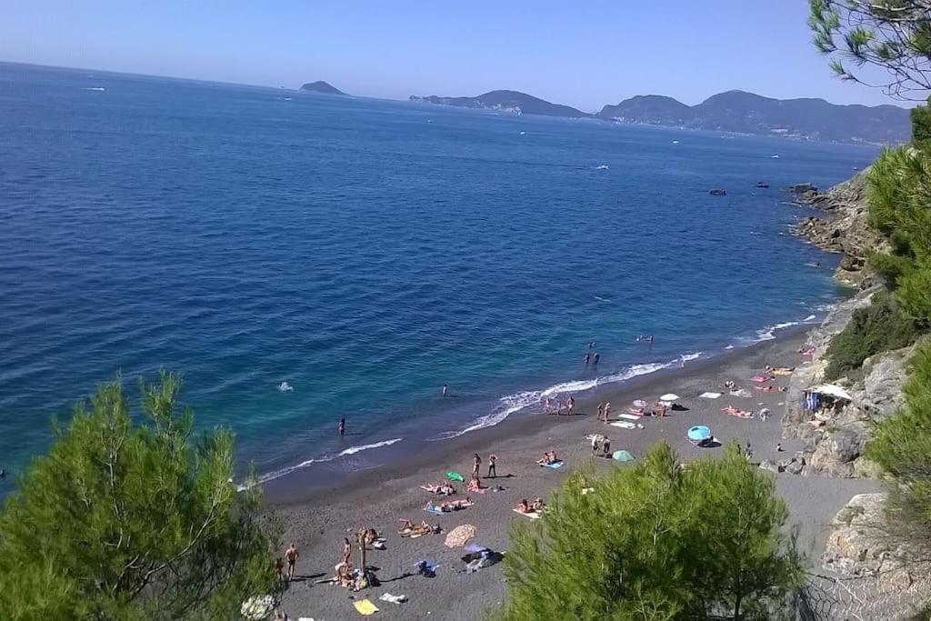 Appartamento Bocca Di Magra Esterno foto